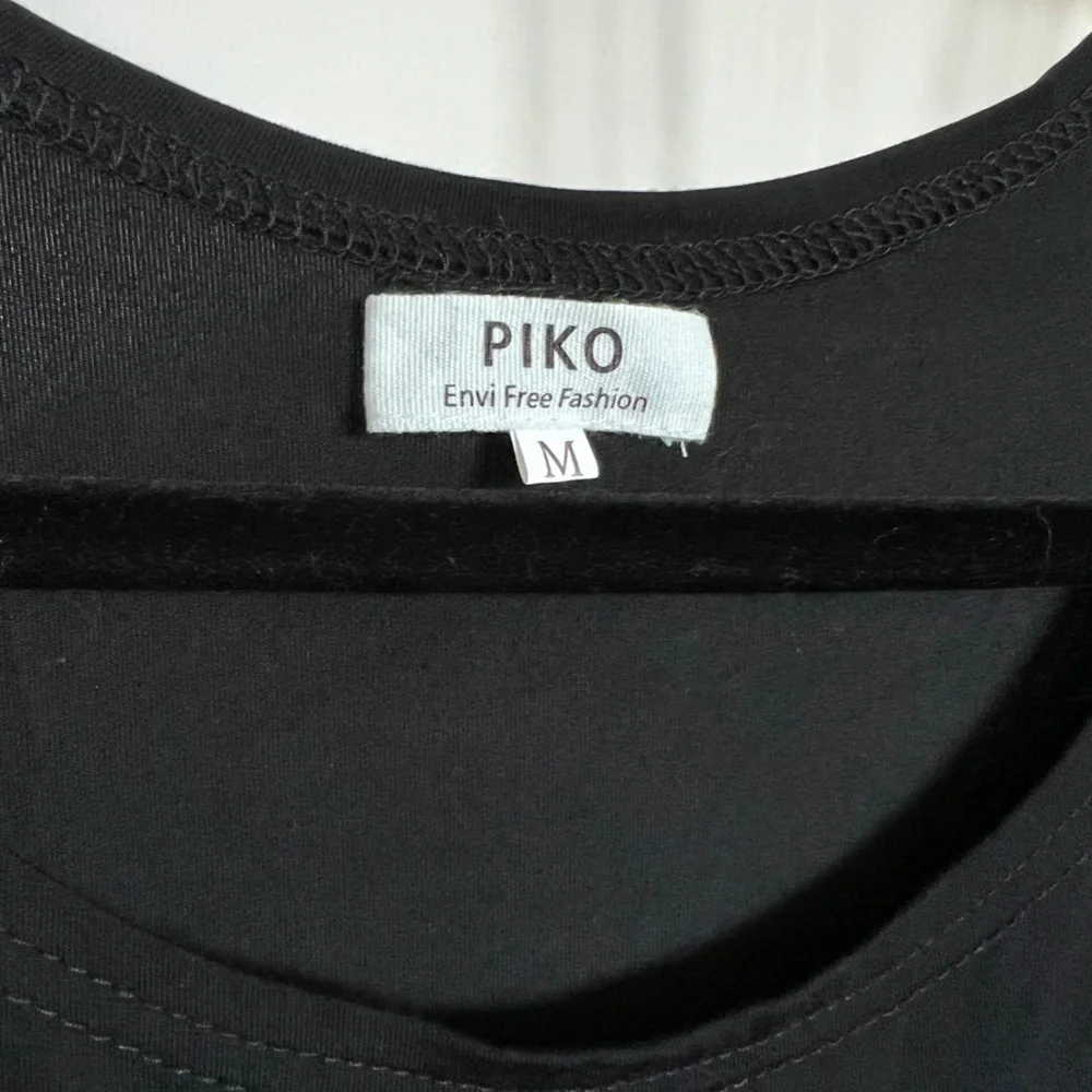 Piko Black Short Sleeve Swing Dress - Picture 3 of 5